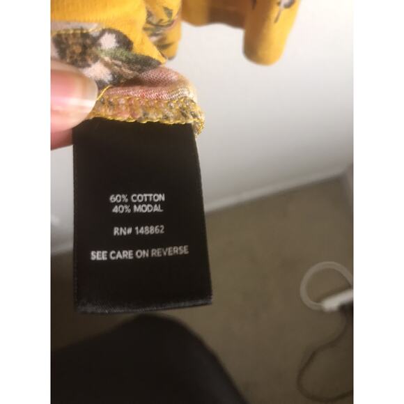 Torrid High Neck Smocked Tunic Top Floral Size 1X Womens - Picture 6 of 6